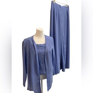 Nebiani 3 Piece Pantsuit,‎ business, woman 10, flowy, see through, camisole, NWT